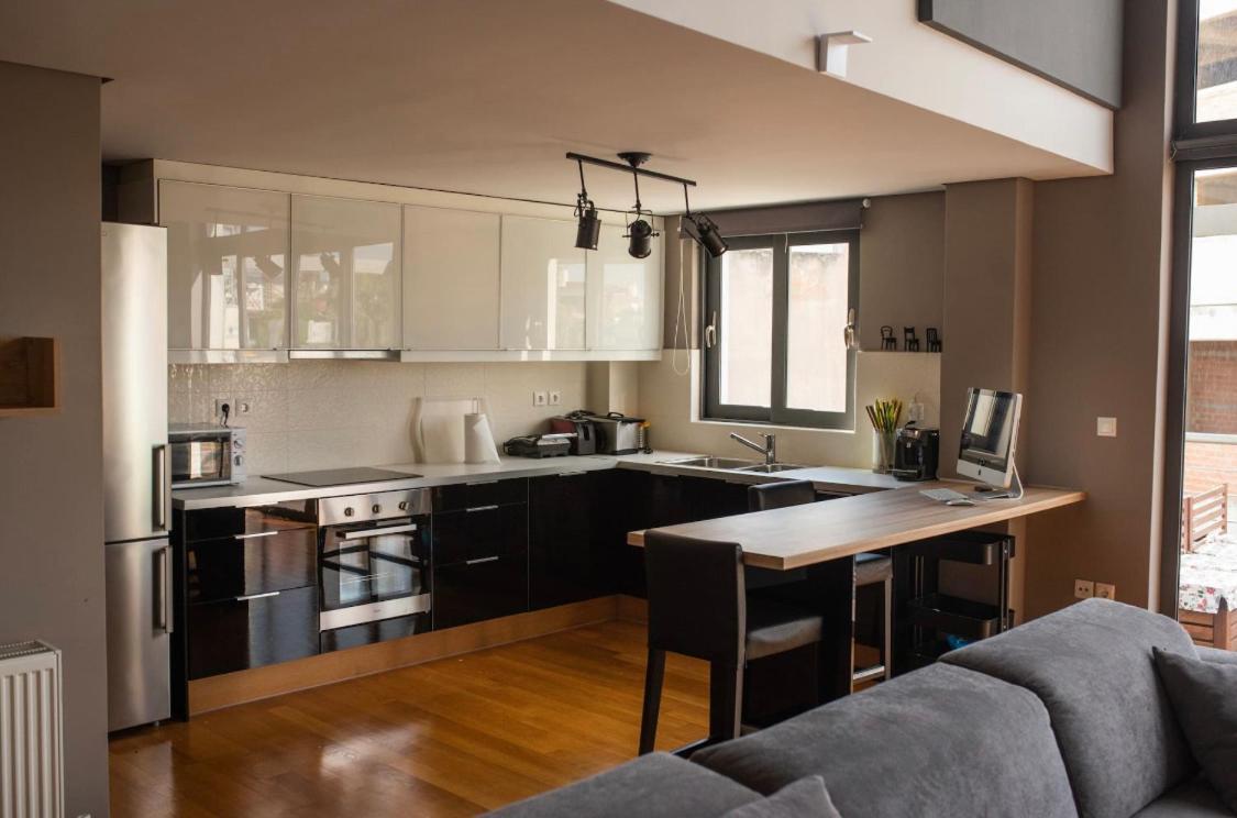 Minimal Brand New Loft Next To Subway Apartment Athens Exterior photo